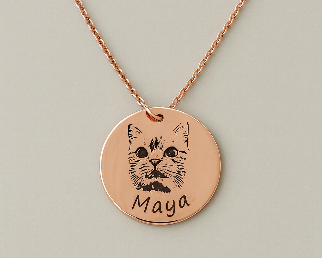 custom_pet_portrait_necklace